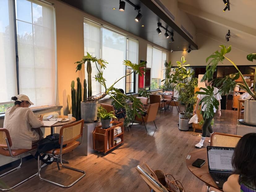 The Bittersweet Mobility of Remote Work 